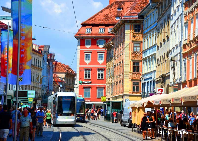 03绅士大街（摄影：冯赣勇）.jpg