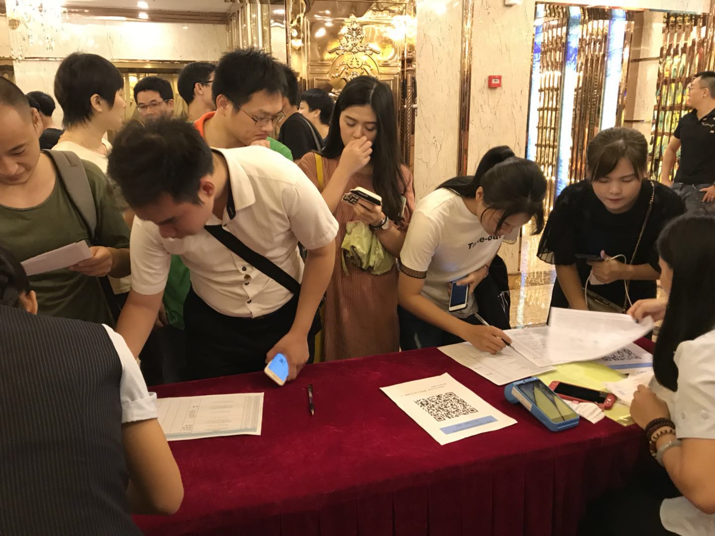 海南省招标投标协会举办2018年政府采购政策法规培训班