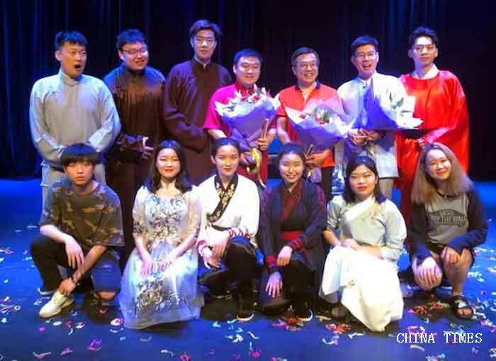 014演出谢幕留影.jpg