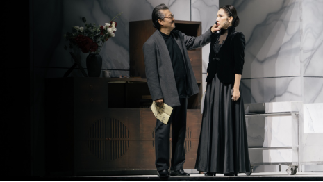 著名表导演艺术家佟瑞敏版“周朴园”：经典重构下流淌的真实人性2802.png