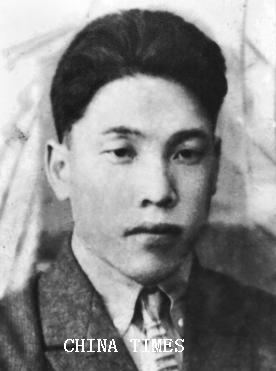 1614652933346049292.png 人民司法开拓者——梁柏台-2-121.png