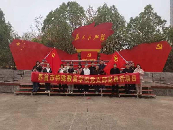QQ图片20221016155406_1666013388_1668143723_1668253862_1668681402_1668836189