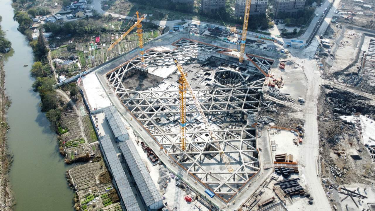国博中心项目实际完成投资5.92亿元，超额完成全年任务，为明年项目推进打下坚实基础.jpg