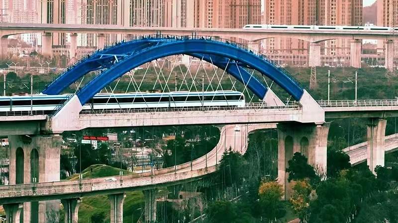 12月28日，台州市域铁路S1线开通运营仪式举行，标志着该项目正式通车，全线投入初期运营。.jpg