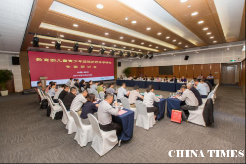 防控青少年近视海南在行动　著名眼科专家瞿佳教授来琼指导