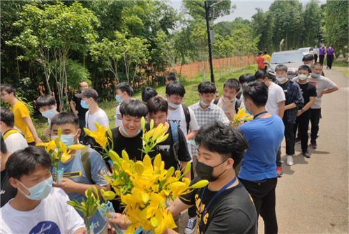 图片12.jpg