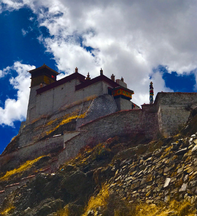 1592454533140855.jpg 005PCGLVzy7bAGv23hQ7e.jpg