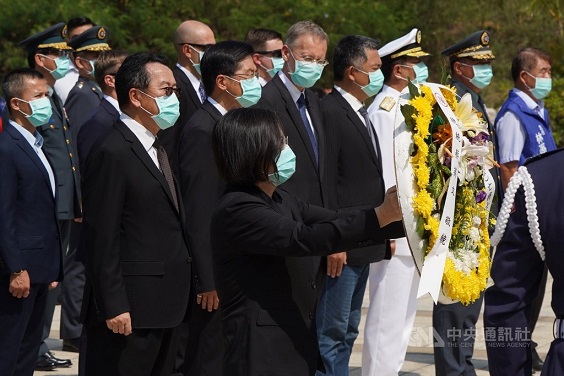 1598241632132602.jpg 1.jpg