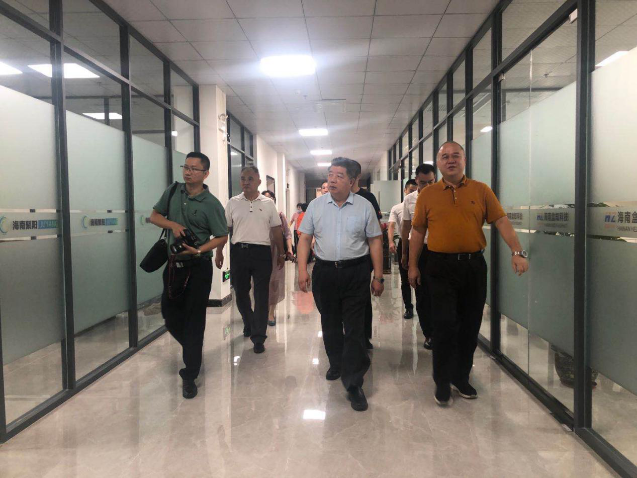 海南省退役军人事务厅罗时祥厅长一行视察海南豪达退役军人就业创业孵化基地