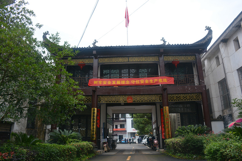 西湖乡政府_副本.jpg