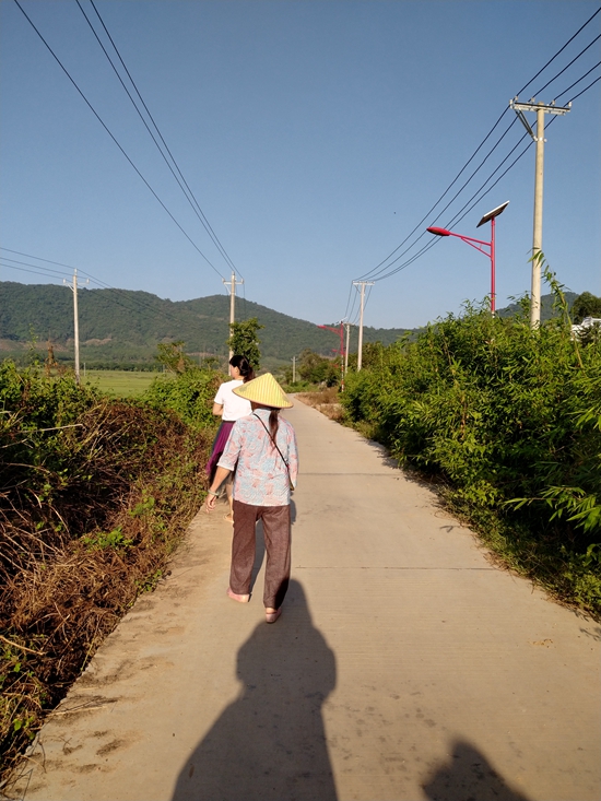 1604655314129418.jpg 3赴宴路上.jpg