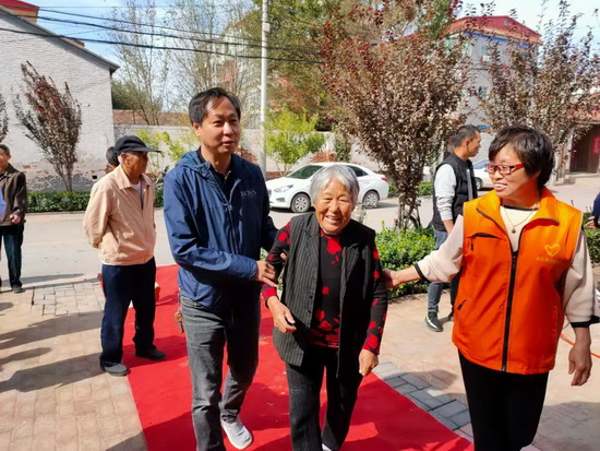 王继春书记3.jpg