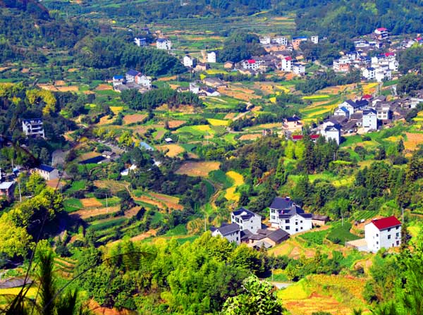 01浙江松阳山景（摄影：冯赣.jpg