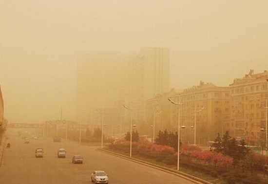 沙尘暴1.jpg