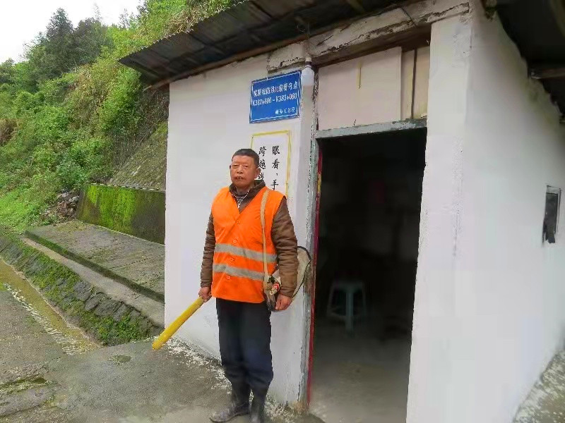 准备接发列车_副本.jpg