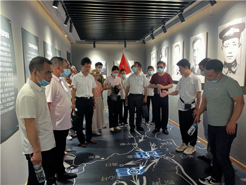 微信图片_20210515180411_副本.jpg