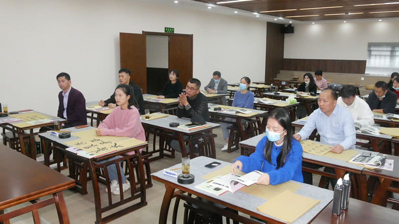 微信图片_20211104195723_副本.jpg