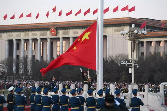 升国旗2.jpg