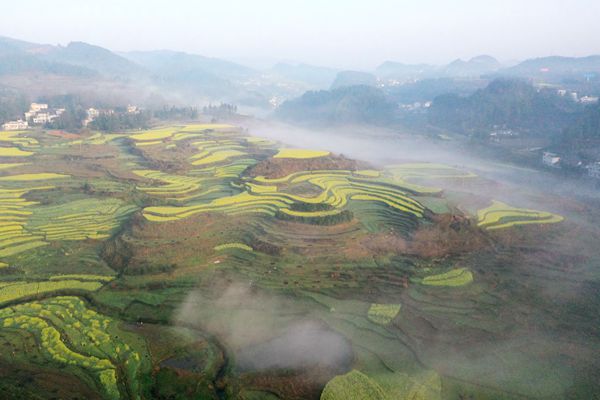 贵州福泉：乡村春色美