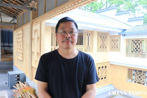 江西浮梁：这个村里有位剪纸高手