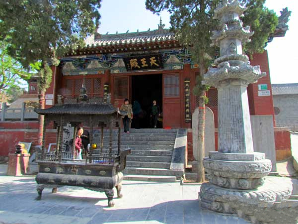 02天王殿.jpg