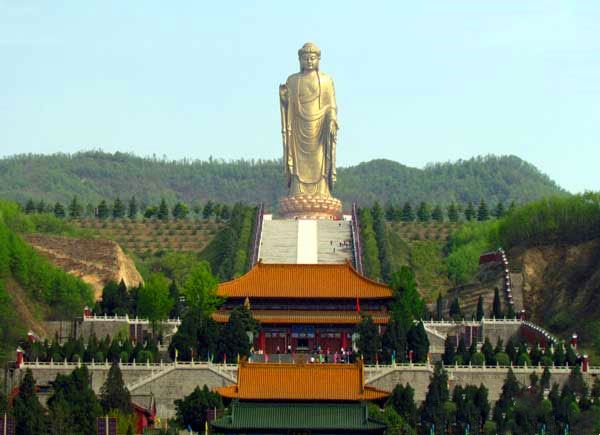 02中原大佛风景区.jpg