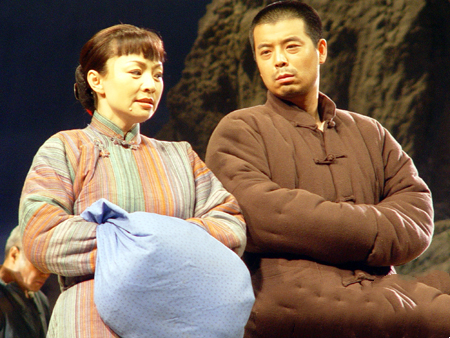 6剧中人黑娃(右 傅佳)拷贝.jpg
