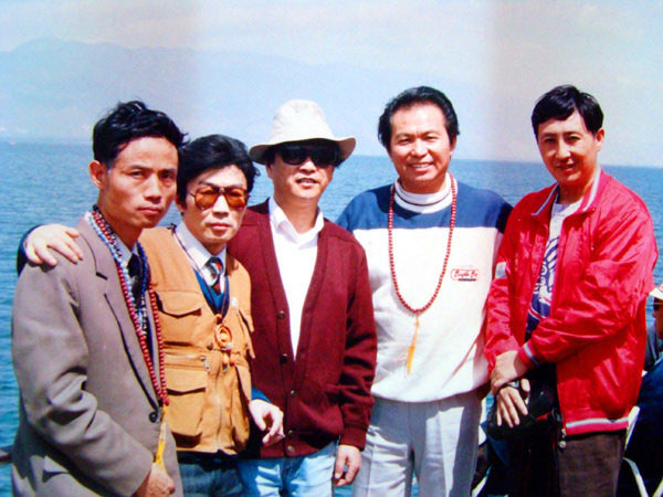 1657183240291973.jpg 014在洱海.jpg