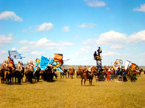 1657183439682053.jpg 027拍摄马战场景.jpg