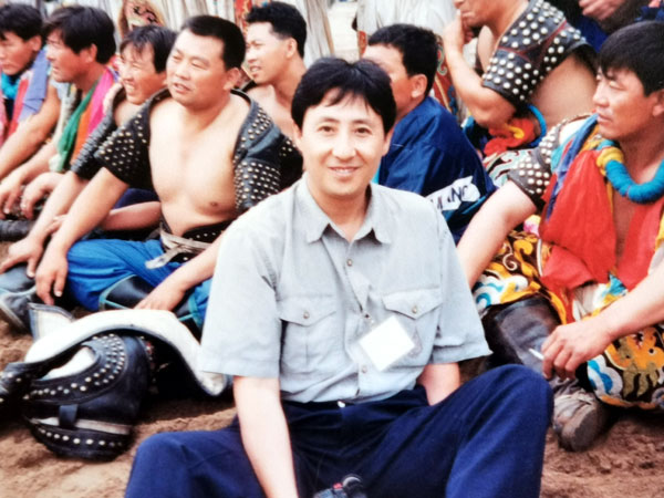 1657183878890628.jpg 056纪念大会现场留影.jpg