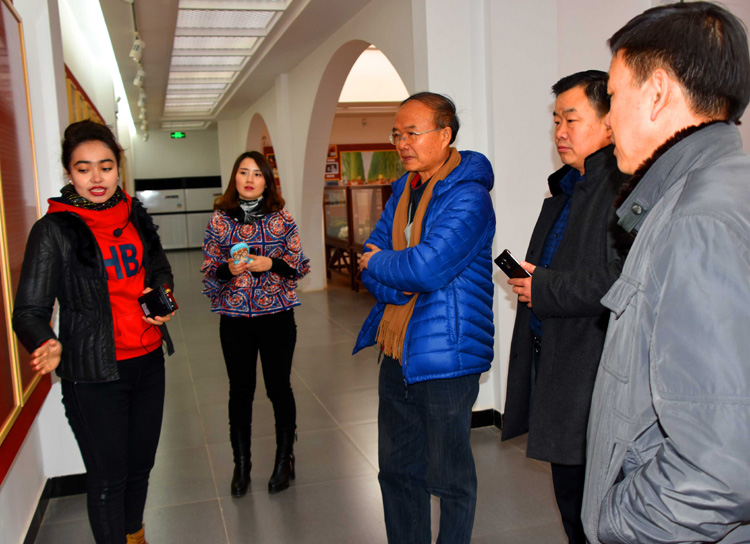 1657694028449152.jpg 024参观库尔班吐鲁木博物馆(.jpg