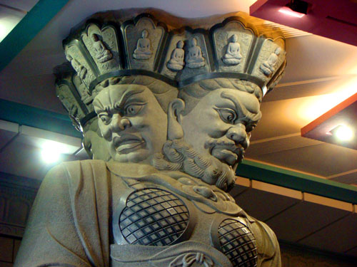 6南投中台禅寺的四面神像.jpg