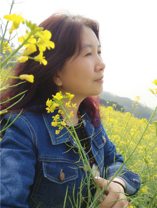 彭小虹近照.jpg