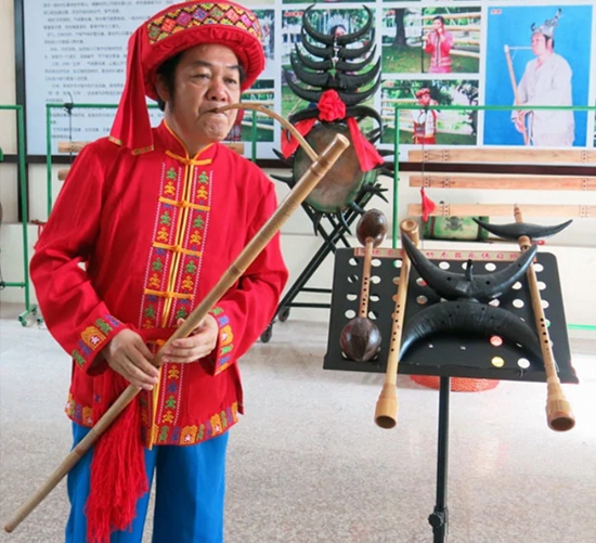 5、黎族竹木器乐.jpg